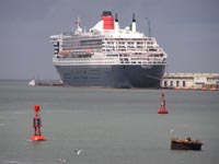 QUEEN MARY 2