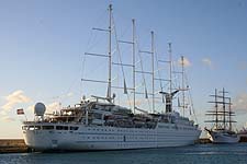 WIND SURF & SEA CLOUD II