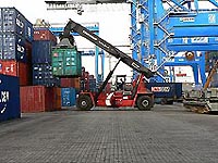 Reach Stacker
