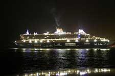 QUEEN MARY 2