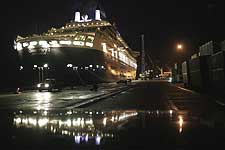 QUEEN MARY 2